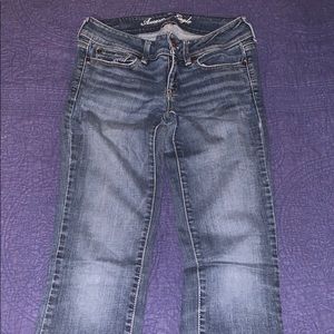 American Eagle light blue jeans